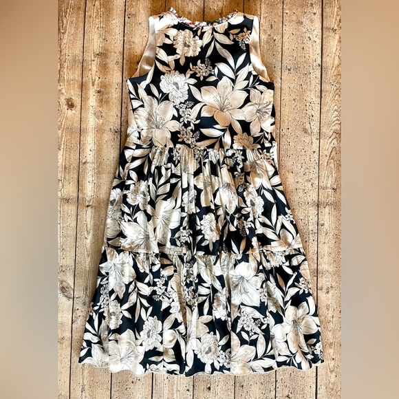 Johnny Was Jade Juliette Silk Tiered A-Line Dress Floral Black Beige M - Picture 5 of 10